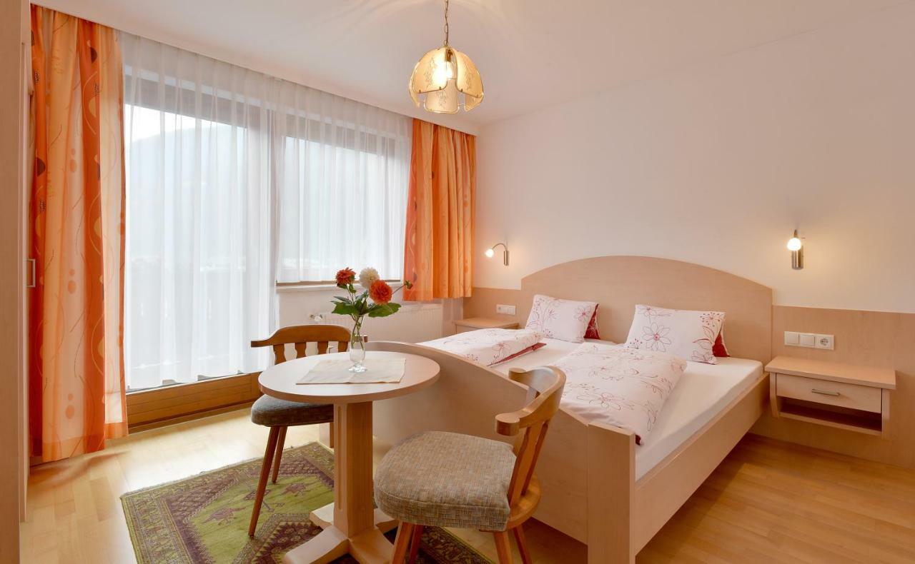 Haus Dejakom Mayrhofen Ngoại thất bức ảnh